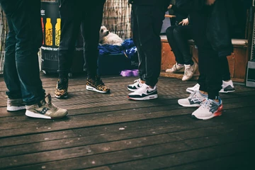 15not-just-shoes-on-feet-knucker-kane-holz