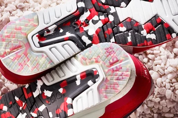 afew-x-asics-gel-lyte-iii-koi-1200x800-09