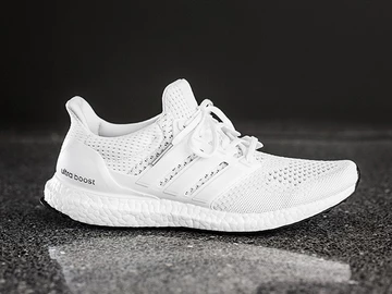 allwhite-ultraboost-001