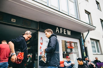 44afew-koi-asics-camp-out