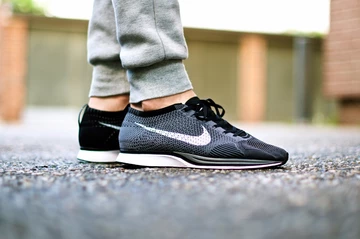 nike-flyknit-racer2
