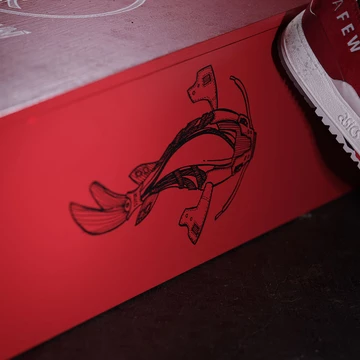 16afew-gellyte-black-koi