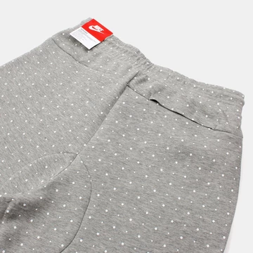 nike-tech-fleece-polka-dots-3