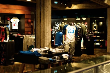 nike-airmax-id-thea30