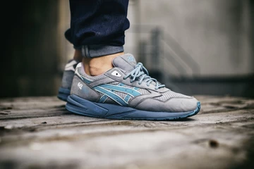 28afew-koi-club-on-feet-knuckler