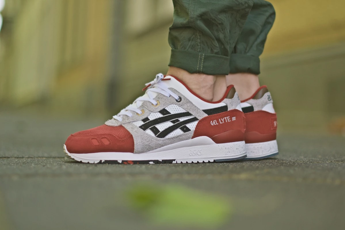 ASICS Tiger x afew Gel Lyte III Koi Club on feet Dead Stock