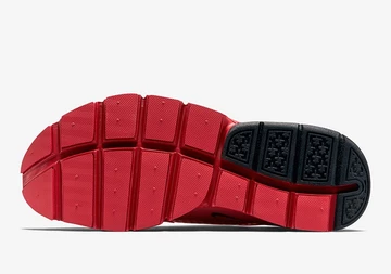 nike-sock-dart-red-6