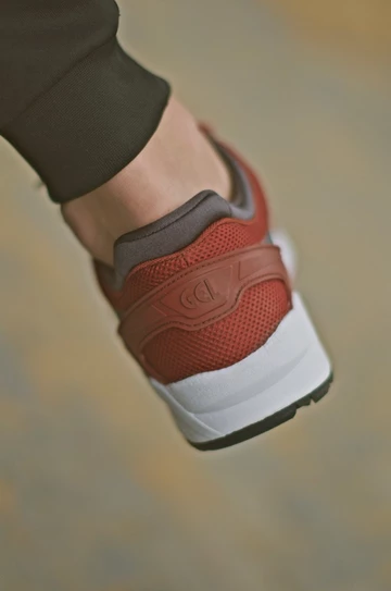 10asics.gel-kayano-evo