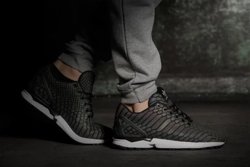 1zx-flux-xeno