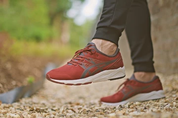 19asics.gel-kayano-evo