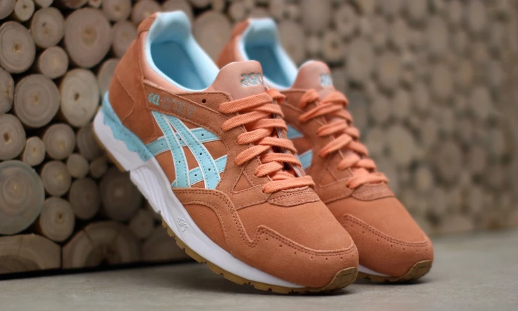 ASICS Tiger Gel Lyte Coral Reef SALE Dead Stock