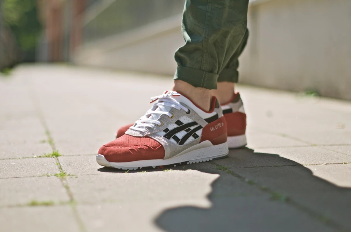 Asics tiger gel lyte iii koi online