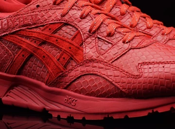 asics-gel-lyte-v-red-mamba-2