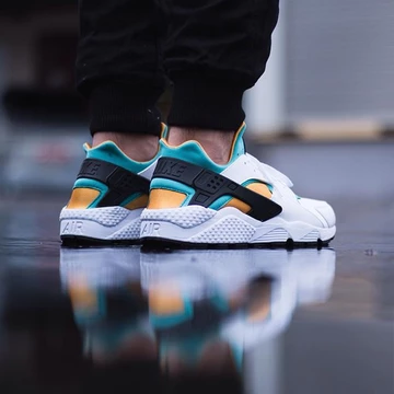 NIKE-HUARACHE-OG-3