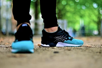 11asics-gel-lyte-v-50