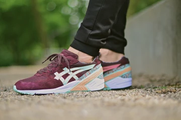 asics-overkill-rose17