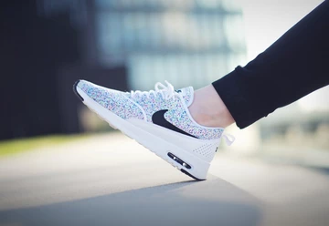 airmaxthea-nikeid-005