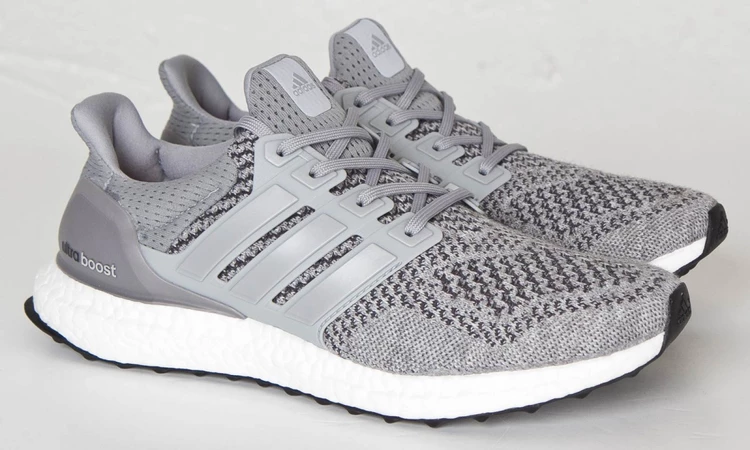 ADIDAS-ULTRA-BOOST-GREY