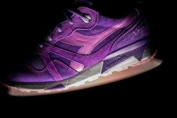 packer-shoes-reebok-diadora-raekwon-purple-tape-11