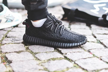 60yeezy-350-boost-campout