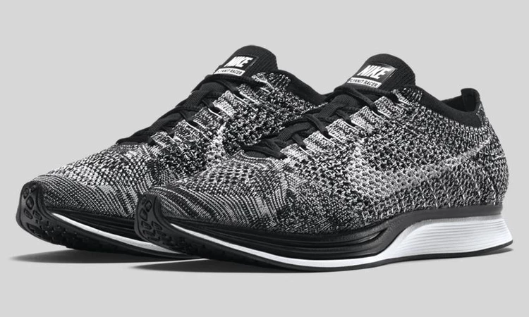 Nike flyknit oreo trainer best sale