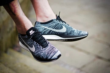 Nike Flyknit Racer Oreo