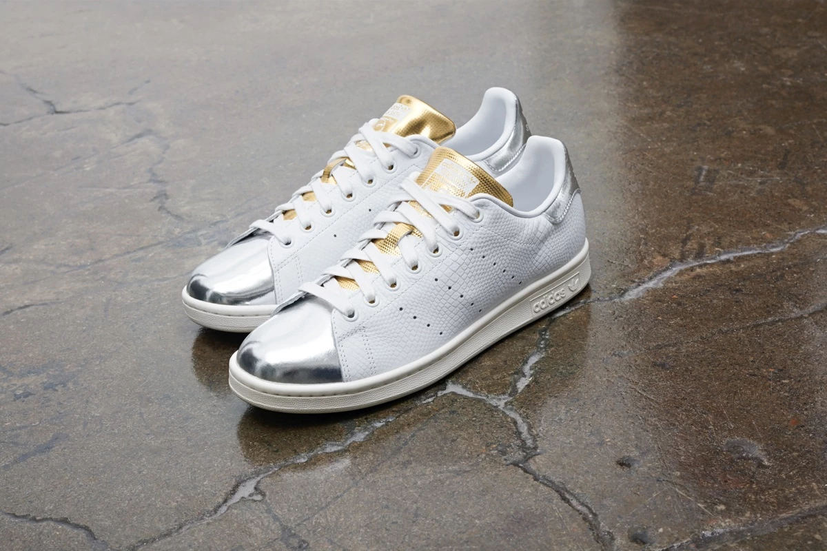 Adidas stan smith nigo silber online