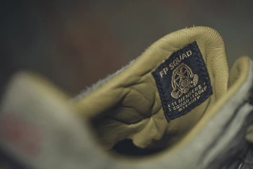 footpatrol-asics-gel-lyte-iii-squad-7