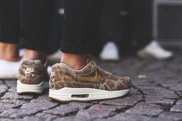 28yeezy-350-boost-campout