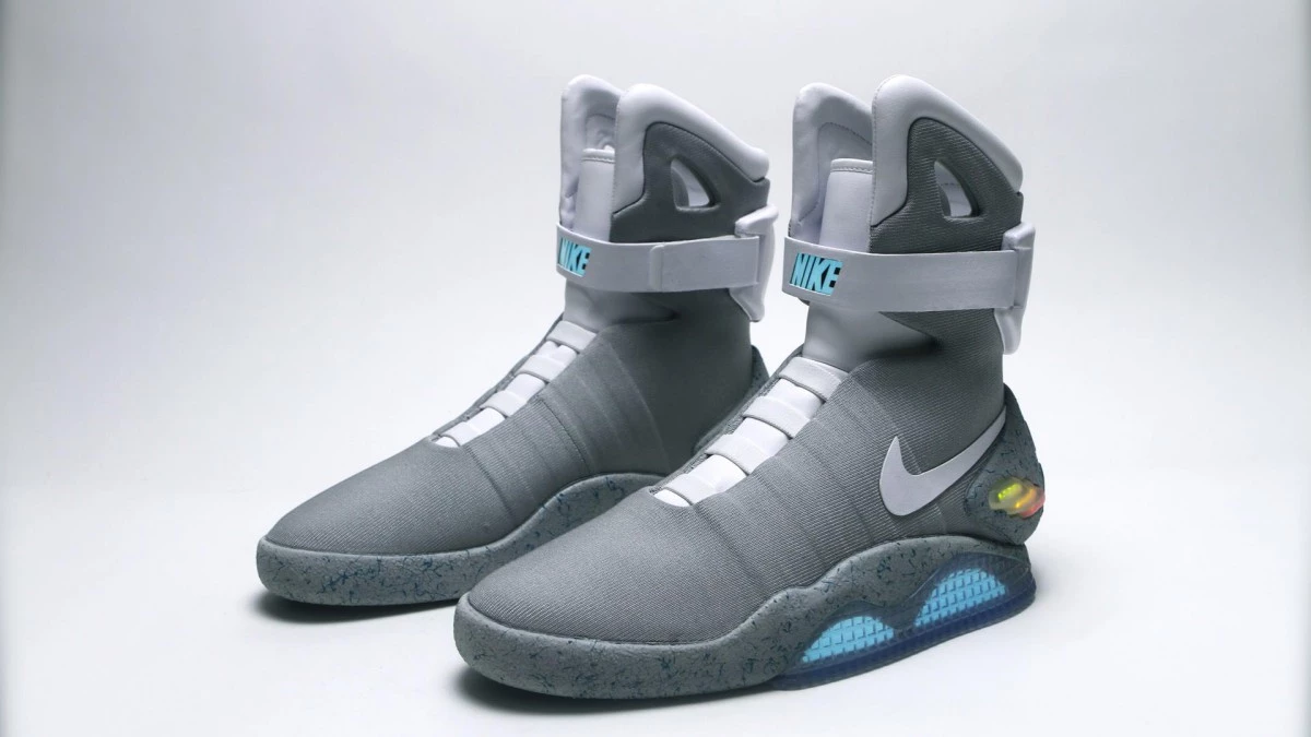 Nike air mag 2015 price hotsell