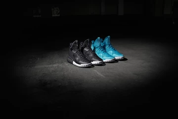 3adidas-tubular-snake