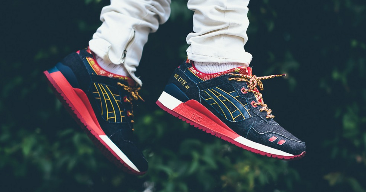 ASICS Tiger Gel Lyte III Kimono | Dead Stock