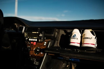 10adidas-overkill-equipment-taxi