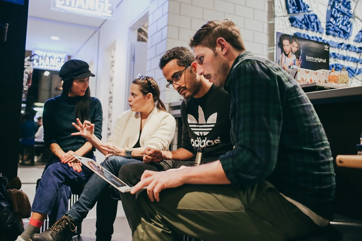 adidas Originals - miadidas Konfigurator im Flagship Store Berlin