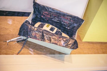 43adidas-equipment-overkill-taxi