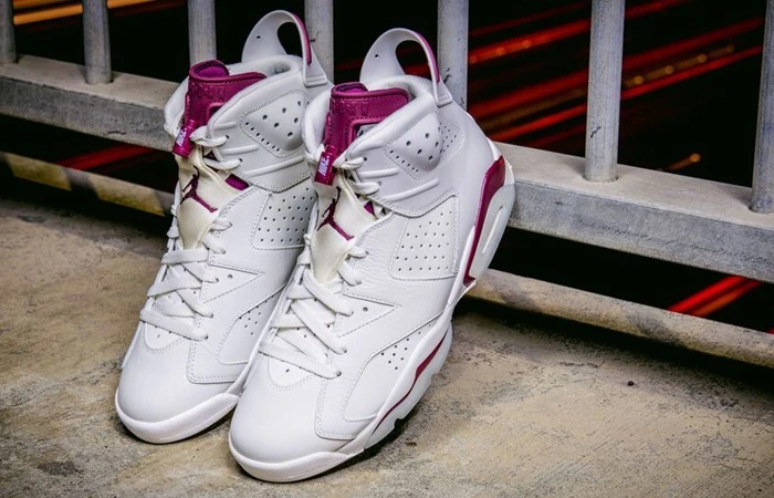 Nike Air Jordan VI Maroon | Dead Stock