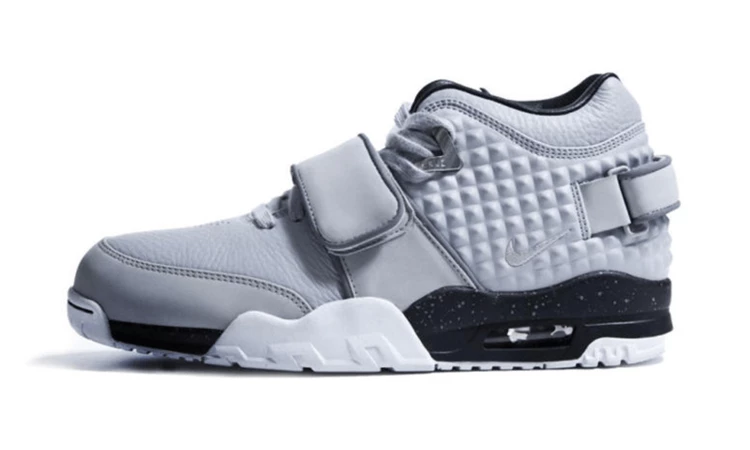 nike-air-trainer-cruz2