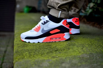 nike-air-max-90-ultra-4