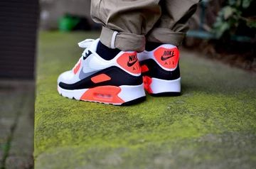 nike-air-max-90-ultra-3
