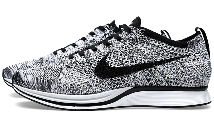 Nike Flyknit Racer Oreo 1.0 Dead Stock