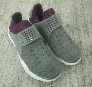 tech-fleece-nike-sock-dart2