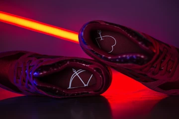 10asics-valenties-pack