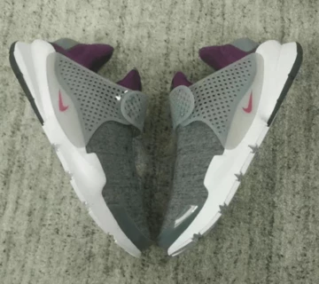 tech-fleece-nike-sock-dart3