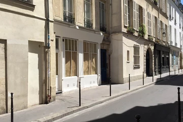 supreme-store-paris-2-2