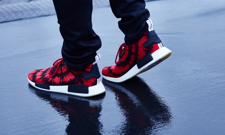 adidas Consortium Nice Kicks NMD R1 Primeknit