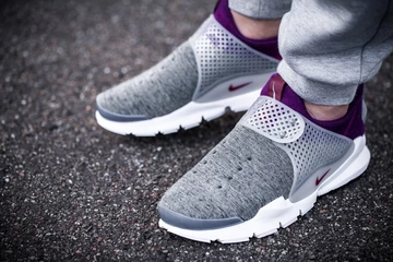 19nikelab-sock-dart-air-moc