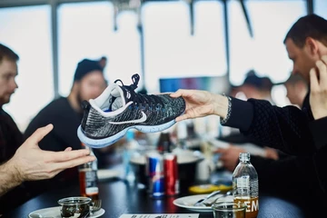 NIke – HTM - Air Max - Whiteroom