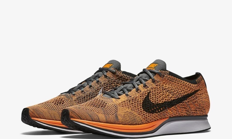 Nike flyknit racer 4 hotsell