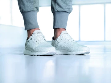 3adidas-ultra-boost-porsche