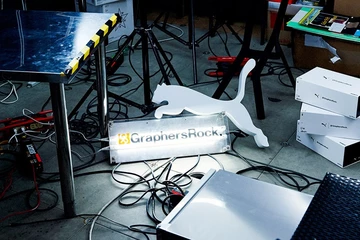 6puma-graspershock-disc